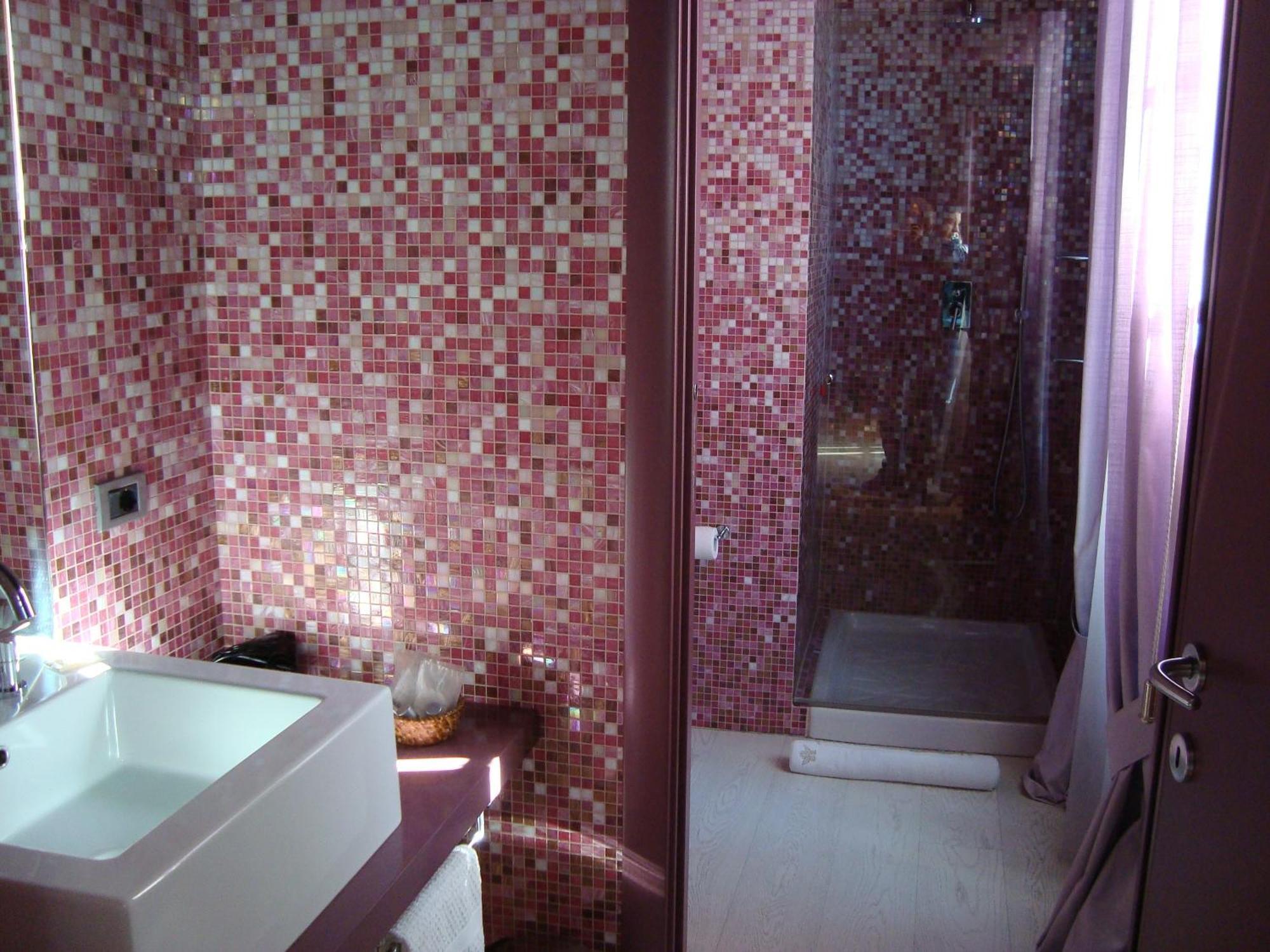 Relais in Charme Castello degli Angeli Hotel Carobbio degli Angeli Kamer foto